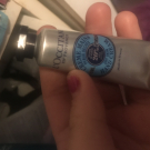 Swatch de Jenniferkmck : Crème Mains Karité, L'Occitane
