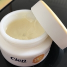 Swatch de SimoneGarfunkel : Day Cream Q10, Cien