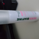 Swatch de Malsih : Eau micellaire demaquillante apaisante, SENSI-BIAFINE