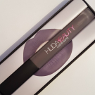 Swatch de Malsih : Liquid Matte - Rouge à Lèvres liquide mat, Huda Beauty