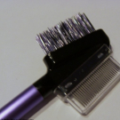 Swatch de Malsih : Lash Brow Groomer Peigne Duo Cils et Sourcils, Real Techniques