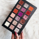 Swatch de Malsih : Desert Dusk Eyeshadow Palette - Palette de fards à paupières, Huda Beauty