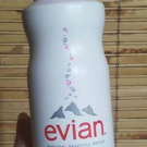 Swatch de Malsih : Brumisateur Eau Minérale Naturelle, Evian
