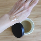 Swatch de Les idées SoAddict : Gommage Corps Éclat, Absolution