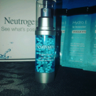 Swatch de mandy6195 : Hydro Boost®: Sérum perles booster survitaminé, Neutrogena