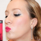 Swatch de July In The Sky : Everlasting Liquid Lipstick - Rouge à lèvres liquide, KAT VON D BEAUTY