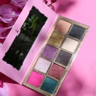 Swatch de July In The Sky : Beauty Killer, Jeffree Star Cosmetics