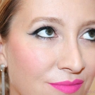 Swatch de July In The Sky : Everlasting Liquid Lipstick - Rouge à lèvres liquide, KAT VON D BEAUTY