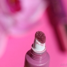 Swatch de July In The Sky : Melted - Rouge à lèvres liquéfié longue tenue, Too Faced