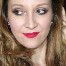 Swatch de July In The Sky : The Return Of Sexy - Palette de fards à paupières, Too Faced