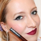 Swatch de July In The Sky : Everlasting Liquid Lipstick - Rouge à lèvres liquide, KAT VON D BEAUTY