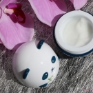 Swatch de July In The Sky : Panda's Dream White Sleeping Pack - Masque de nuit révélateur d'éclat, Tonymoly