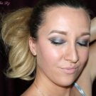 Swatch de July In The Sky : Brow Wiz - Crayon pour sourcils, Anastasia Beverly Hills