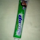 Swatch de NATHY : Dentifrice Closeup, Unilever