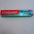 Swatch de NATHY : Dentifrice Colgate MaxFresh, Colgate