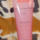 Swatch de NATHY : Gelée gommante douceur visage, Eau Thermale Avène