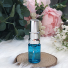 Swatch de La Pause Mogo : Sérum Acide Hyaluronique, V10 Plus