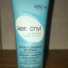 Swatch de mkxnoemie : DUCRAY KERACNYL Gel Moussant, Ducray