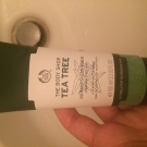 Swatch de Fleur__04 : Exfoliant Purifiant Instantané Arbre à Thé, The Body Shop