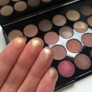 Swatch de Elsa.D : Ultra 32 Shade Eyeshadow Palette, Makeup Revolution
