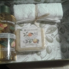 Swatch de Lili381995 : Savon Exfoliant Energisant Mandarine Citron Cèdre - 200gr, Yves Rocher