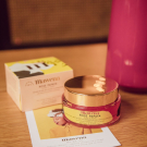 Swatch de Estelle_SPCH : Gel Nettoyant Illuminateur Rose Papaya, Mawena