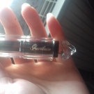 Swatch de Cindy5 : La Petite Robe Noire Le Rouge Délicieusement Brillant, Guerlain