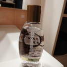 Swatch de Meg8377 : Coconut milk anti breaking, OGX®