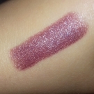 Swatch de Tiphaine1112 : Rouge à lèvres Kiotis aubergine, Kiotis Paris