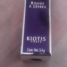 Swatch de Tiphaine1112 : Rouge à lèvres Kiotis aubergine, Kiotis Paris