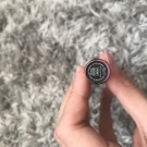 Swatch de Tss_picture : Everlasting Liquid Lipstick - Rouge à lèvres liquide, KAT VON D BEAUTY