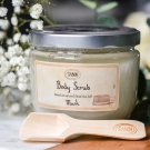 Swatch de Blissfully Yours : Gommage aux sels de la Mer Morte, Sabon