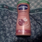 Swatch de chatte : Déodorant Douceur lait grenade & fleur de jasmin - Compressé, Monsavon