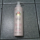 Swatch de chatte : Lait Fondant Corps Rose, Roger&Gallet