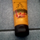 Swatch de chatte : Crème Mains Orange Confite & Amande - Collection Noël 2015, Yves Rocher