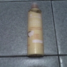 Swatch de chatte : Lait démaquillant velouté - Nutritive Végétal, Yves Rocher