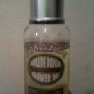 Swatch de chatte : Huile de Douche Amande, L'Occitane