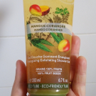 Swatch de sophie69400 : Gel Douche Gommant, Yves Rocher