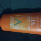 Swatch de sophie69400 : IDEAL SOLEIL - Eau de Protection Solaire Hâle Sublimé SPF 30, Vichy