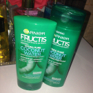 Swatch de Stef60180 : Fructis Hydra Pure Coconut Water Soin Démêlant Fortifiant, Garnier