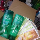 Swatch de Stef60180 : Fructis Hydra Pure Coconut Water Soin Démêlant Fortifiant, Garnier