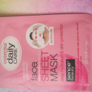 Swatch de Hikari : Face Sheet Mask Moisturizing, Essential Care