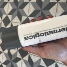 Swatch de La fiancee du pirate : Daily Microfoliant, Dermalogica