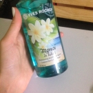 Swatch de Lana.lgr : Shampooing douche des lagons, Yves Rocher