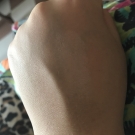 Swatch de Varduhi : Instant Anti Age l'Effaceur Yeux, Maybelline New York