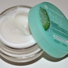 Swatch de Mzlle Valerie : Gel Crème Hydratation Intense 24h, Yves Rocher