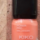 Swatch de Mzlle Valerie : Power Pro Nail Lacquer, Kiko