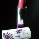 Swatch de Mzlle Valerie : Rouge à lèvres - Luminelle, Yves Rocher