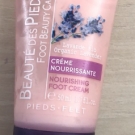 Swatch de Mzlle Valerie : Crème Nourrissante, Yves Rocher