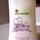 Swatch de Mzlle Valerie : Crème de douche douceur Riz Violet du Laos - Les Jardins du Monde, YVES ROCHER